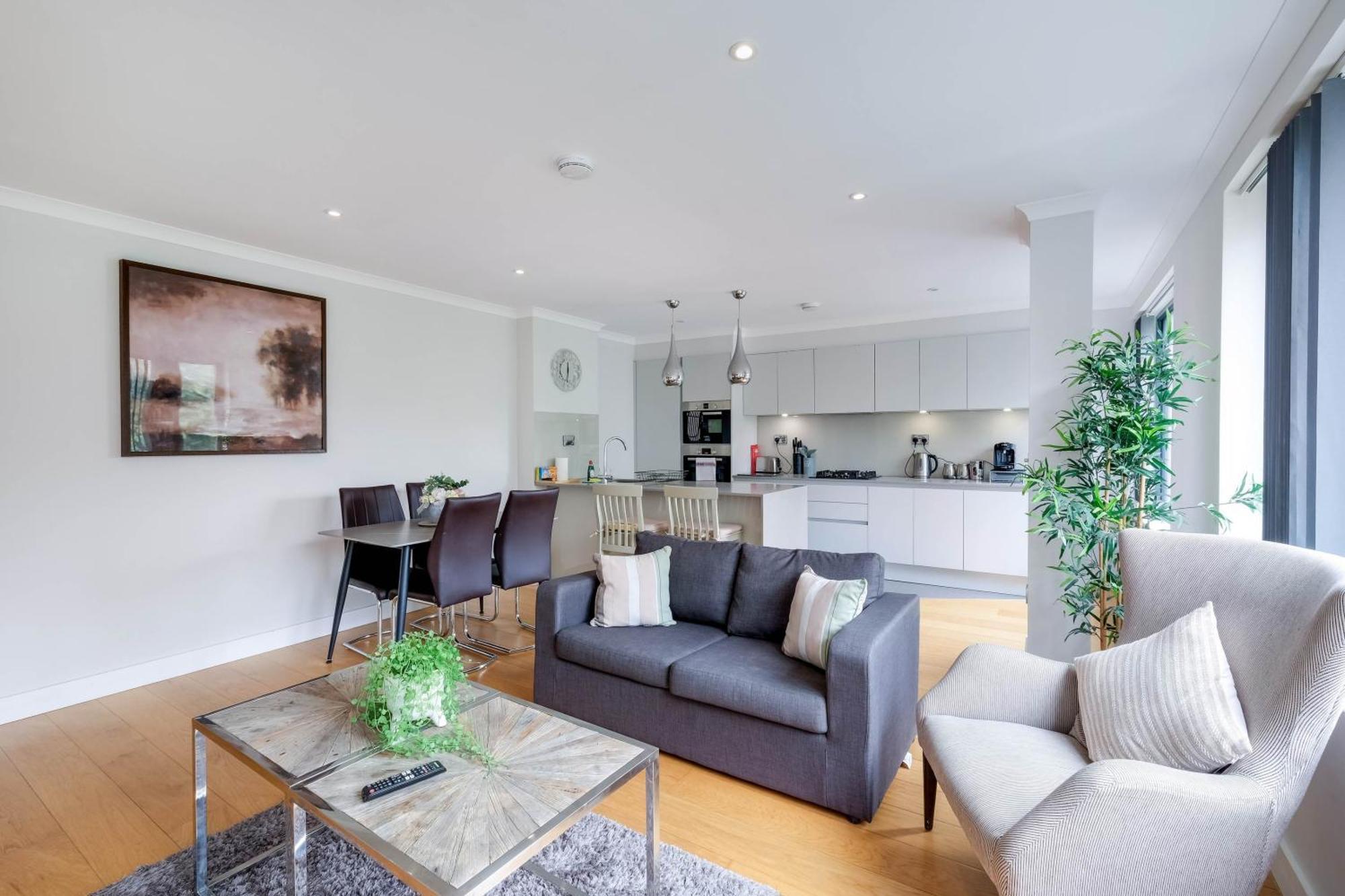 The Concord Modern 1 Bedroom Brentford