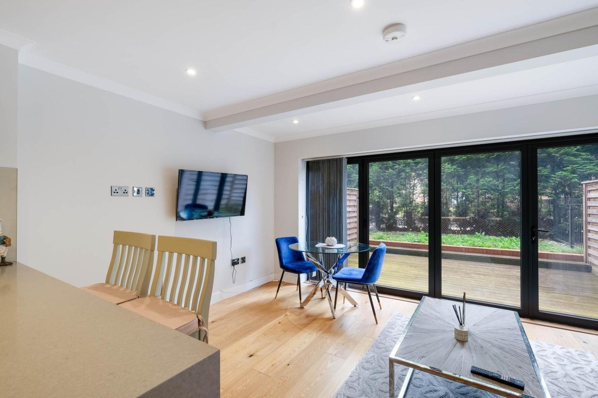 The Concord Modern 1 Bedroom *